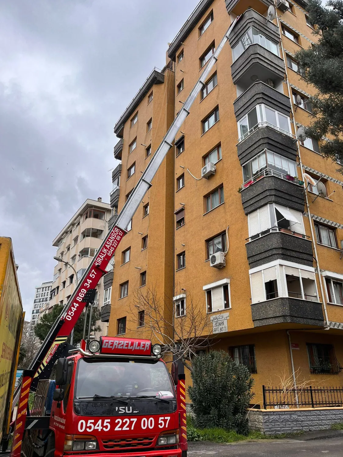 Bina dışı mobil taşıma asansörü